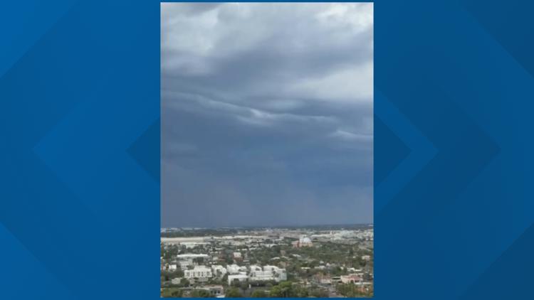 Weather: Dust wall moves through the Valley; Sky Harbor lifts ground stop