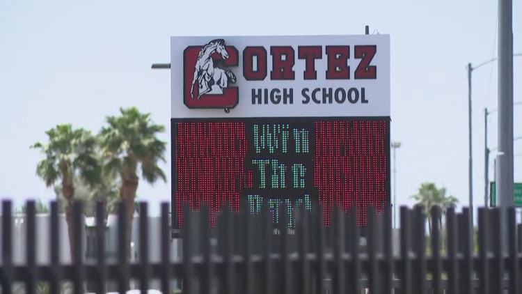 Former Phoenix teacher sentenced to 20 years in prison