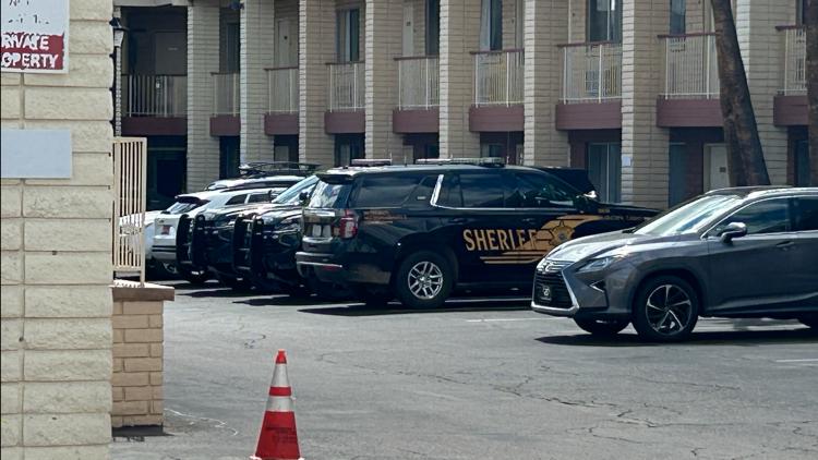 MCSO investigating person's death at Youngtown hotel