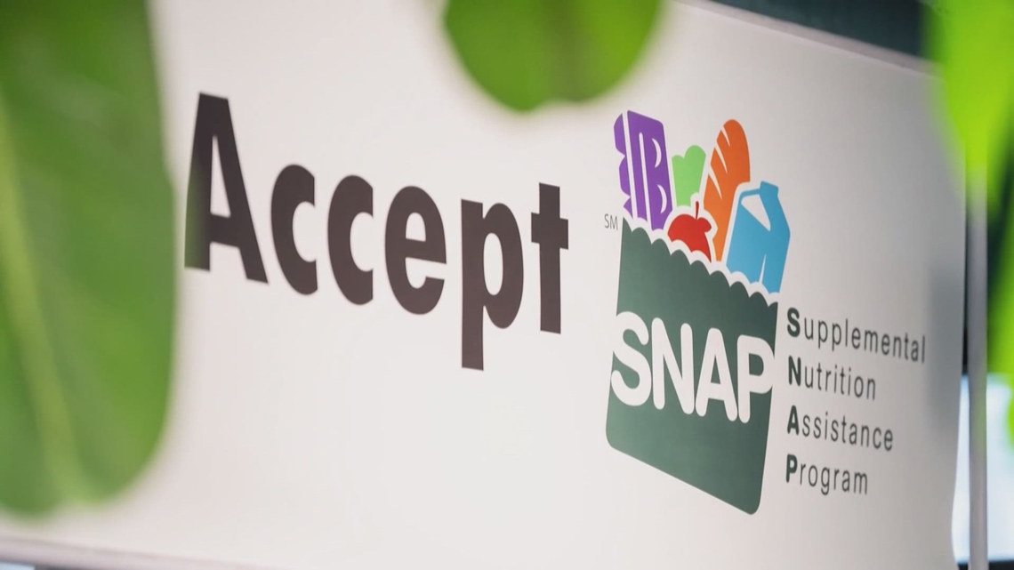 Iowa SNAP recipients face new grocery restrictions with 2-year pilot program