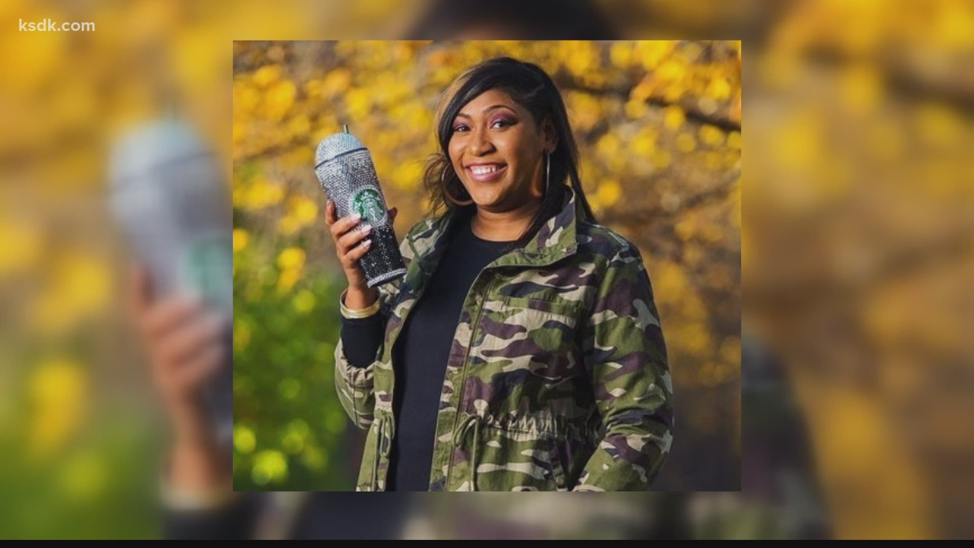 Teneka Moore makes Instagram-worthy cups with sparkle and flash and her creations are a favorite of Jennifer Lopez.