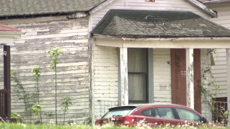 Mayor says city has plans to tackle high number of vacant buildings in north St. Louis
