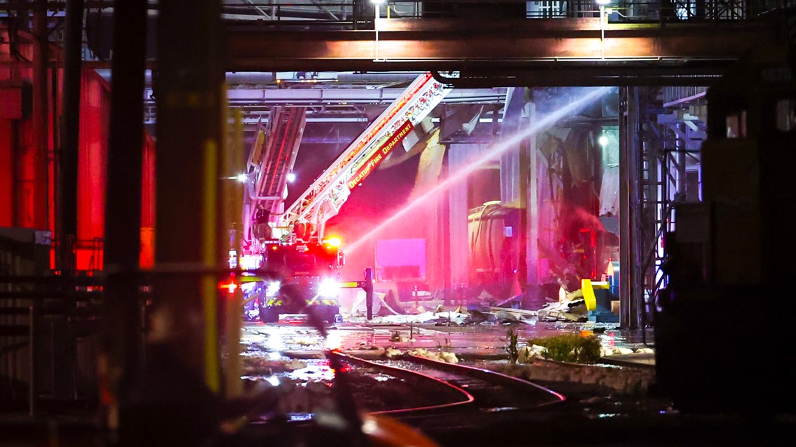 Explosion, fire at Decatur, Illinois, plant injures 8 | wqad.com