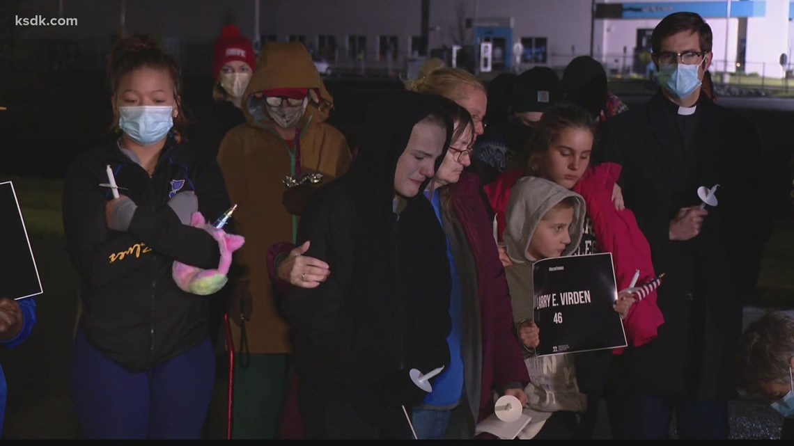 Candlelight vigil for Amazon workers killed in tornado - Vimarsana News