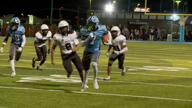 Gun found in abandoned backpack at Belleville East football game; juvenile arrested