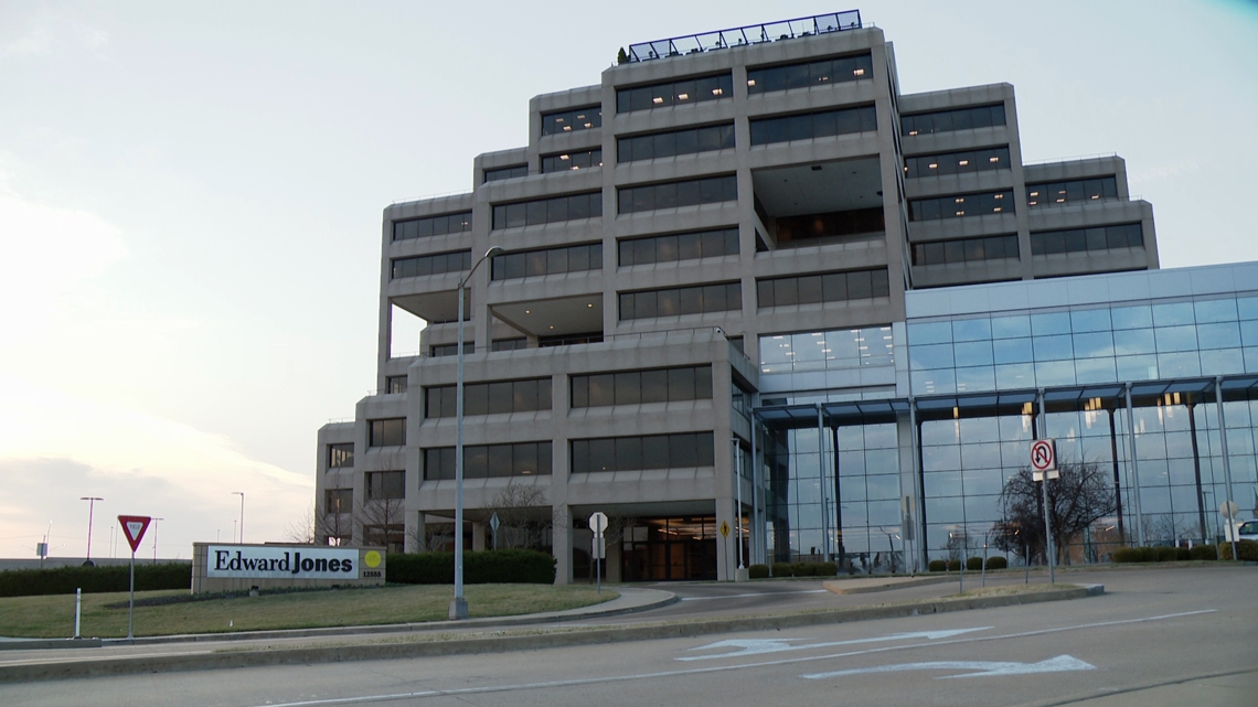 Edward Jones reveals number of layoffs