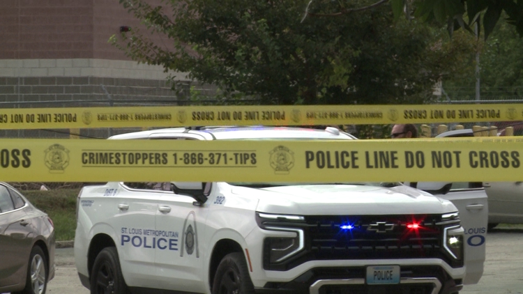 Man critically injured in north St. Louis shooting