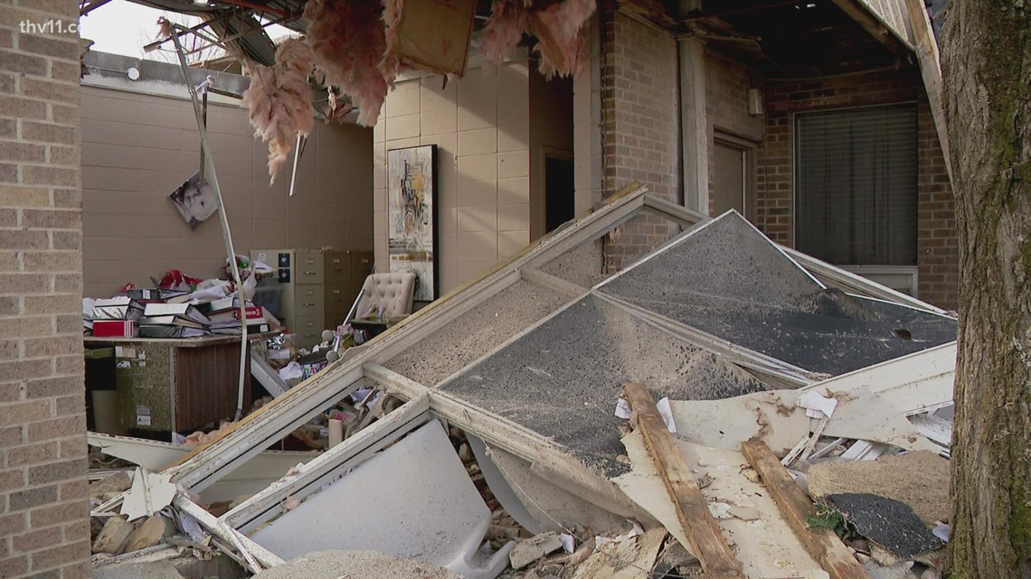 Monette begins cleanup process after deadly storms - Vimarsana News