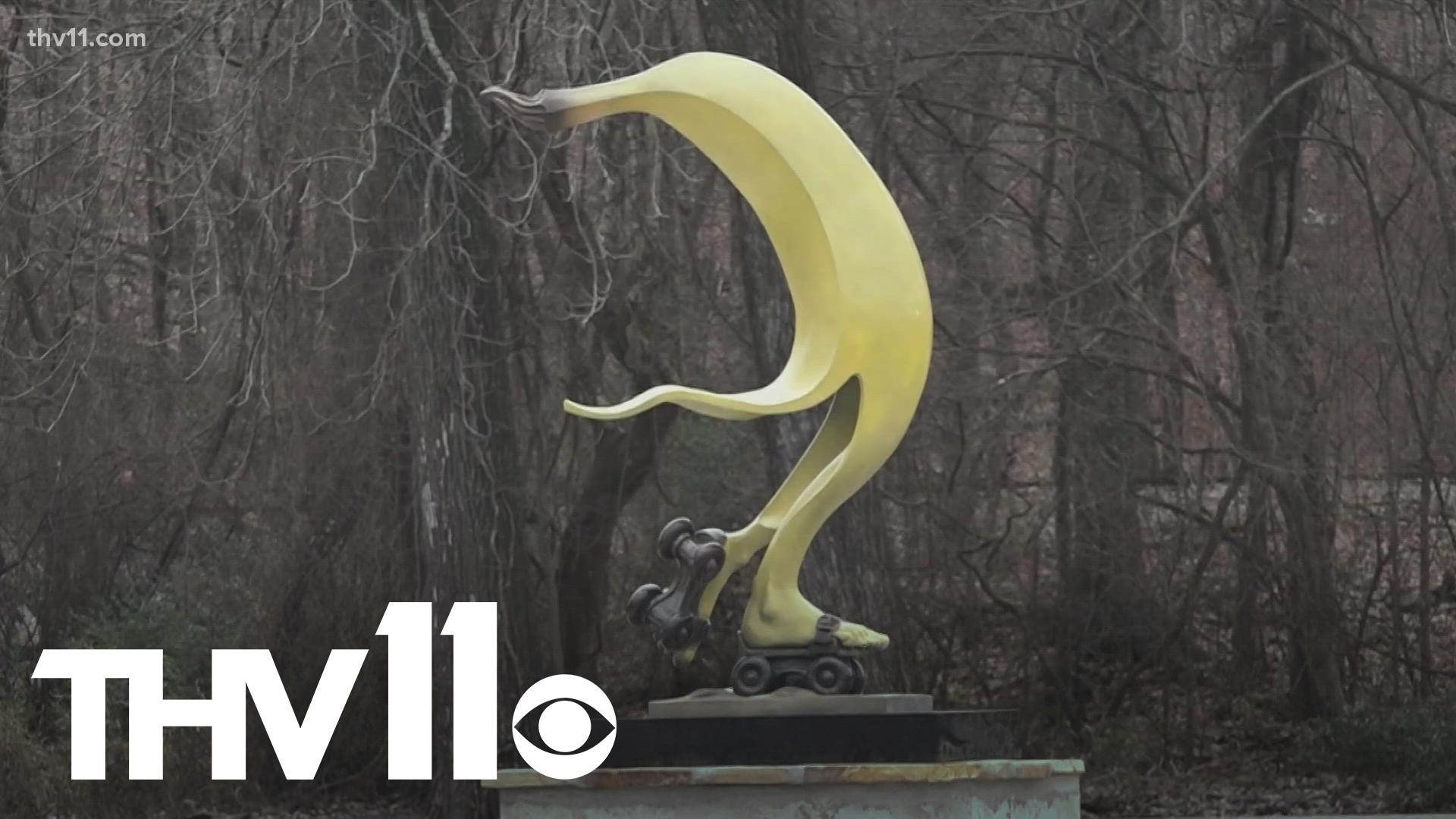 In the short amount of time that it's been unveiled, this brand-new banana sculpture has been turning the heads of everyone in Little Rock that sees it.