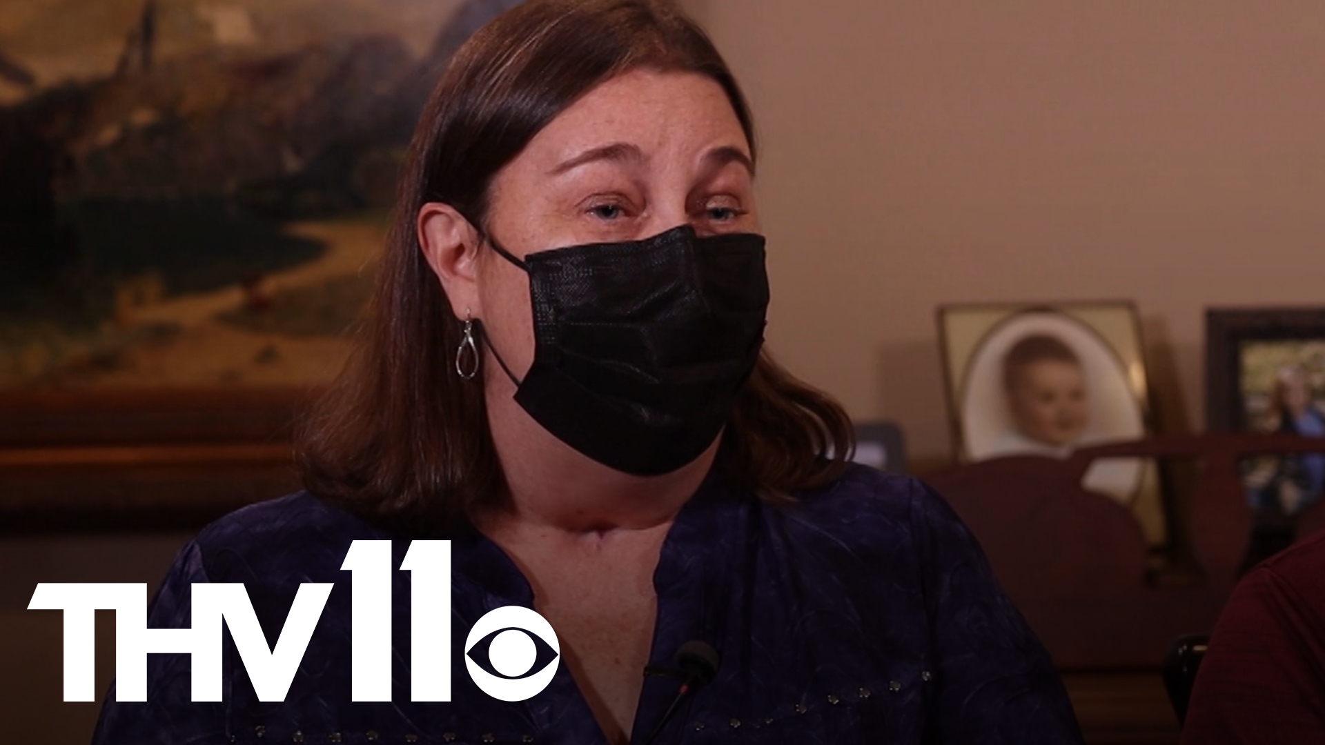 Doctors gave Chris Mareen a 1% chance of surviving COVID-19. Now she's sharing her months-long journey overcoming the virus.