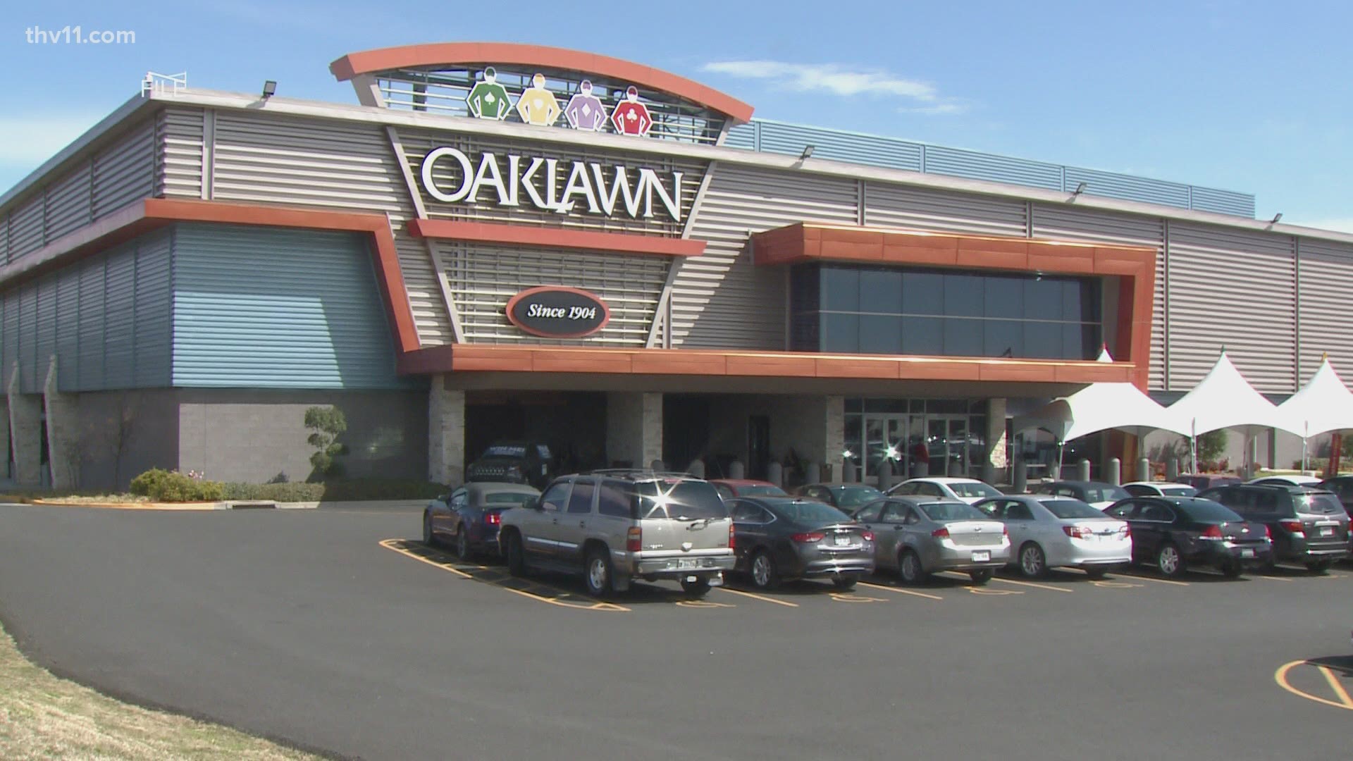 Oaklawn Racing and Gaming is inviting live racing fans back to Hot Springs.