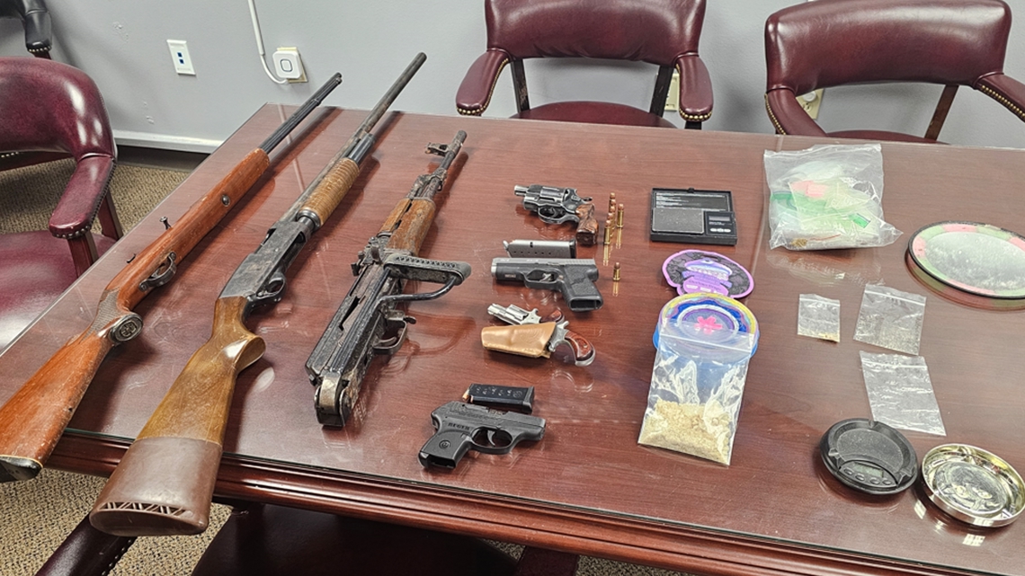 Cabot woman arrested for involvement in sale of meth - Vimarsana News