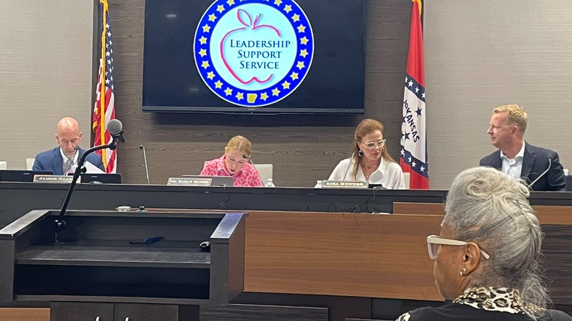 Arkansas Board of Education votes out school district leaders - Vimarsana News