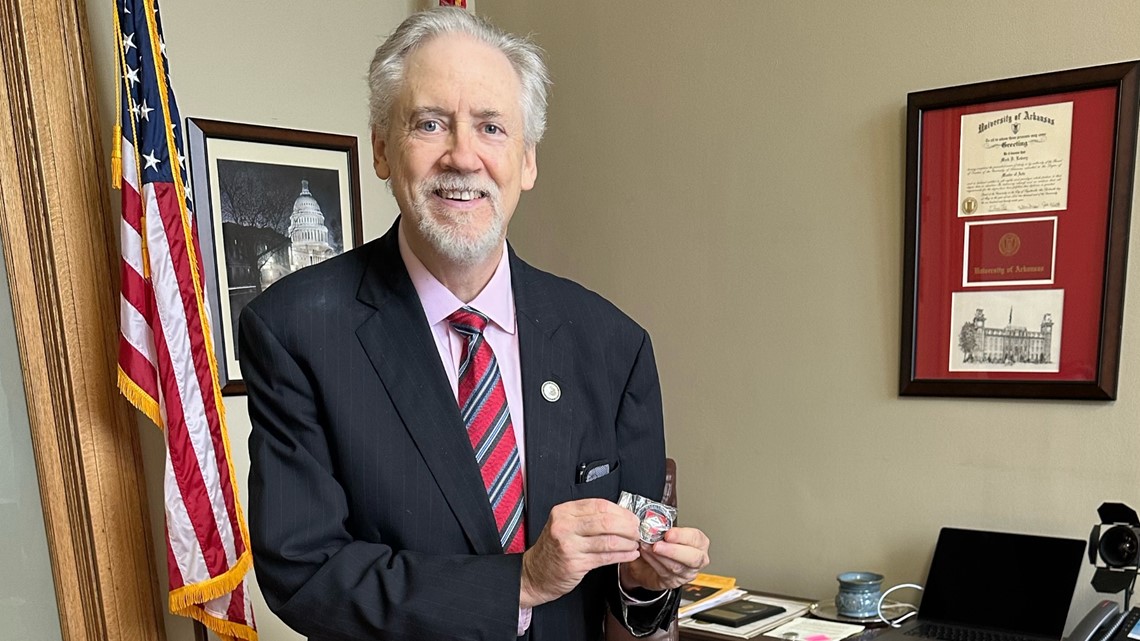 Arkansas State Treasurer Mark Lowery to retire on September 30 - Vimarsana News