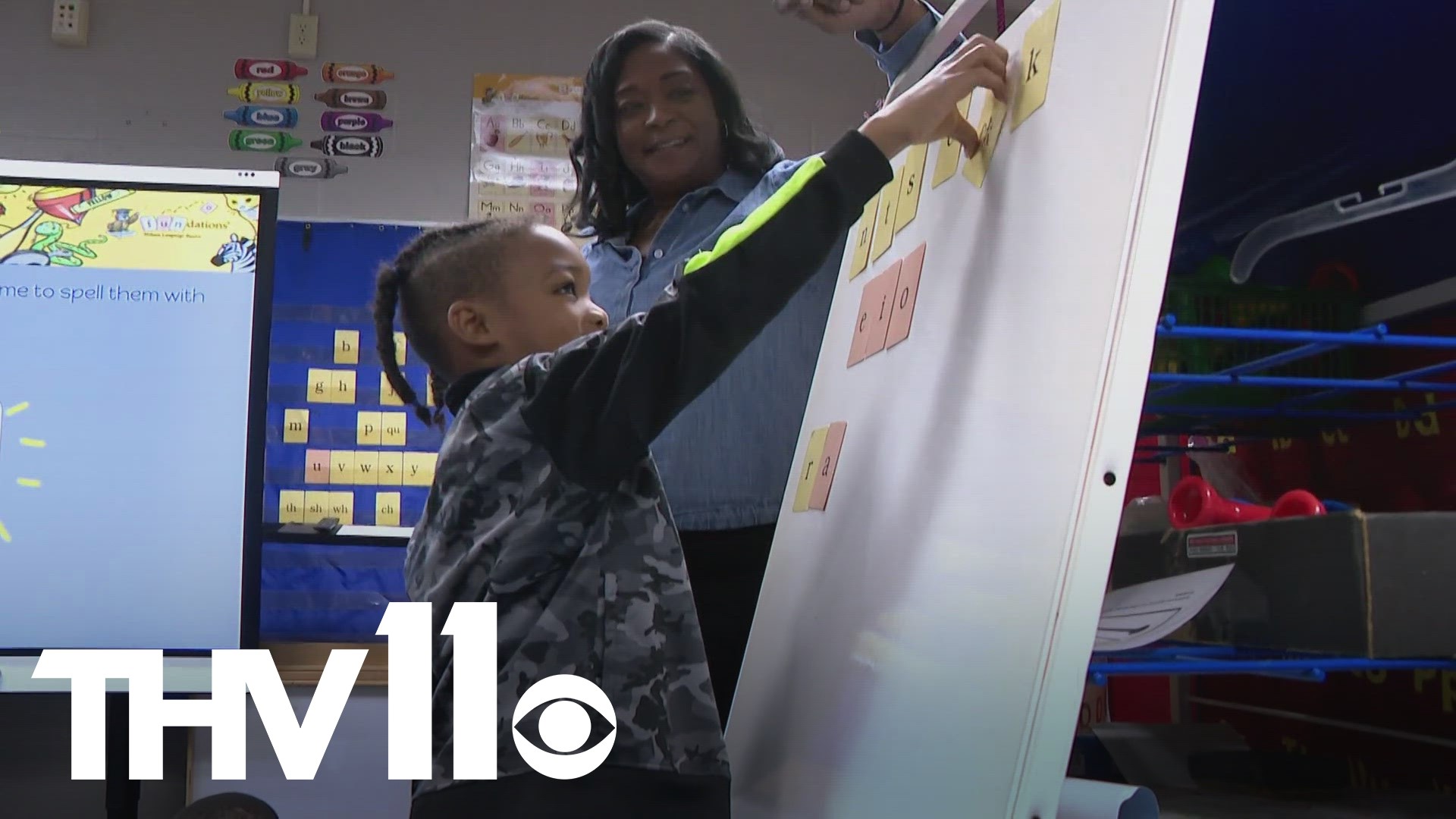 LeVar Burton, star of Reading Rainbow, the Miniseries Roots, and Star Trek, visited Washington Elementary to advocate for the teaching of reading through science.