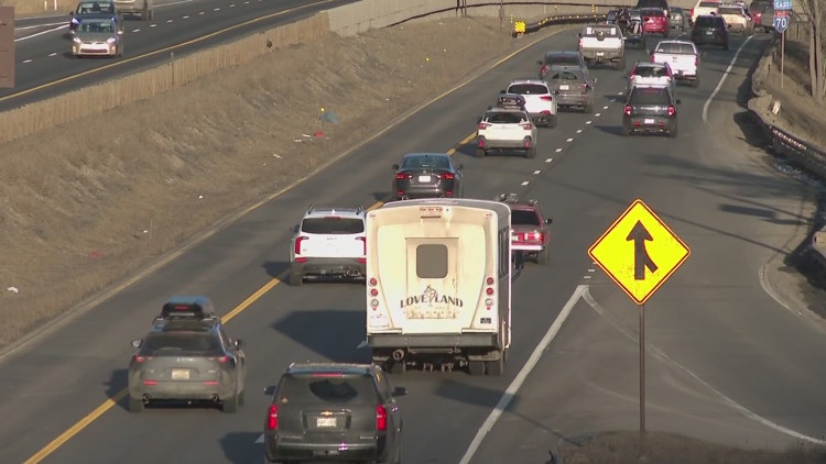 Traveling for Memorial Day? Here's what experts say will be the busiest days