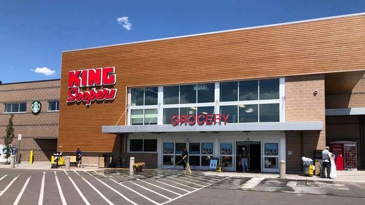 Are King Soopers and Safeway open on Christmas Eve or Christmas Day?