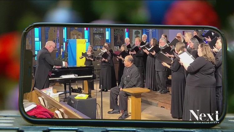 Coloradan Christmas carolers tell Ukrainians they are not forgotten