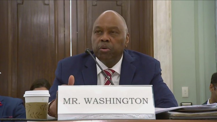 Phil Washington menarik nominasi FAA