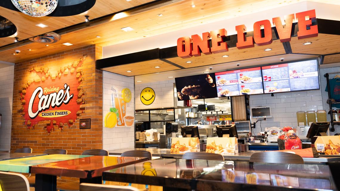 Raising Cane's hiring for new location in Carmel