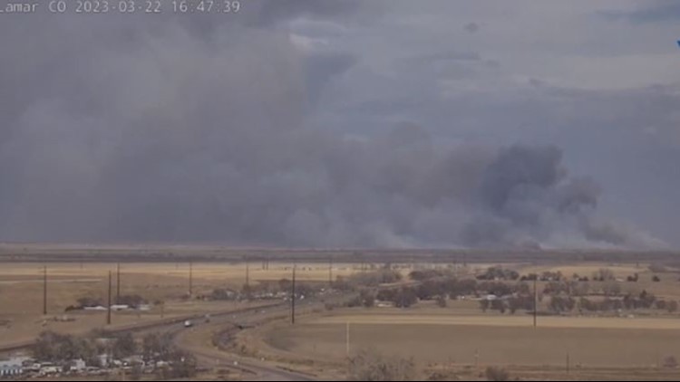 Kebakaran dekat Lamar, Colorado |  9news.com