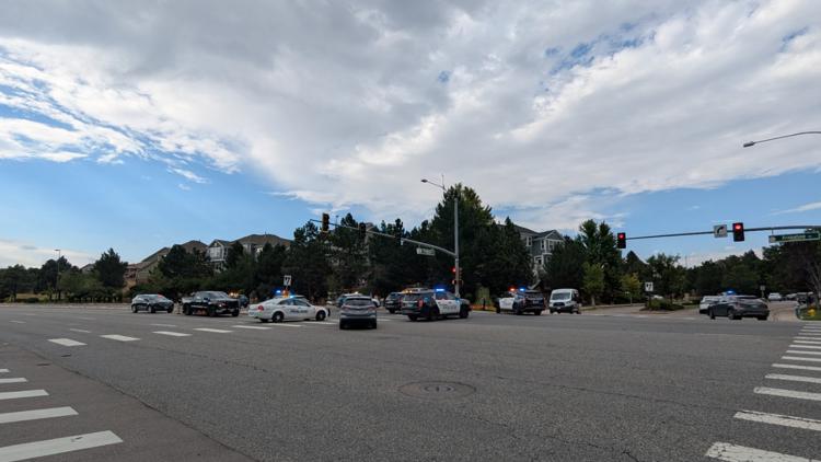 2 killed in Aurora motorcycle crash