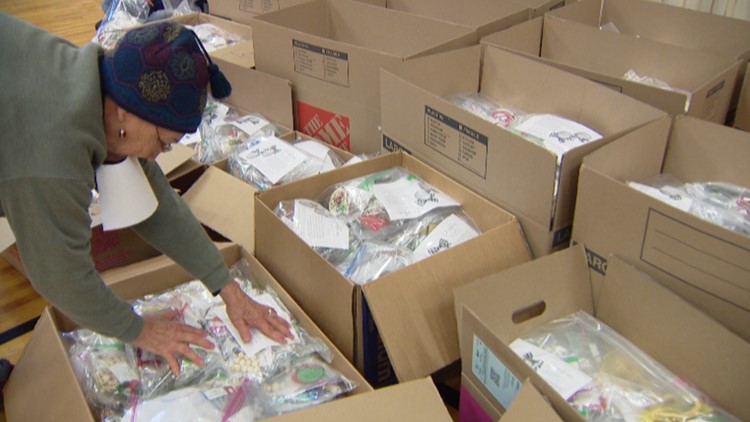 Volunteers donate handmade Christmas ornaments to Marshall Fire families