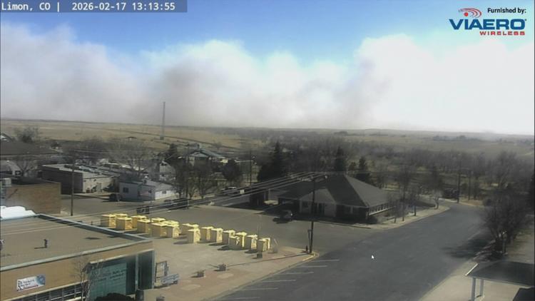 Crews fighting large wildfire in Elbert County