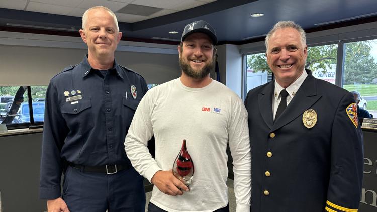 Man earns West Metro Fire Rescue's Civilian Award after saving choking woman