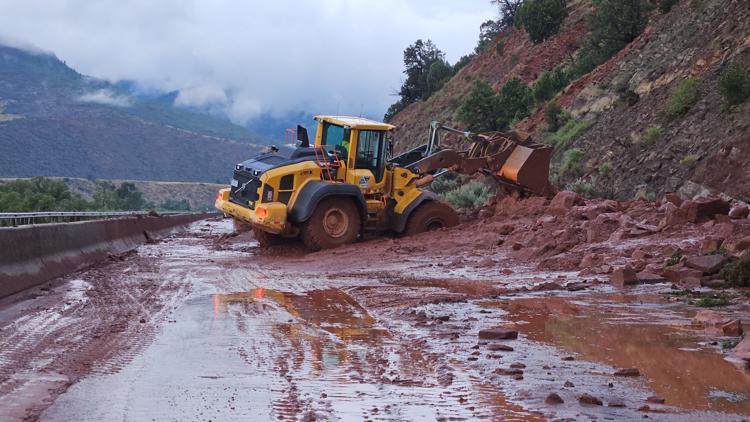 Vehicles caught in mudslide along Colorado highway