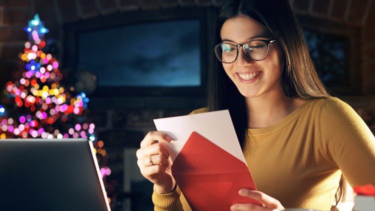 USPS encourages customers to send their holiday cards, gifts early