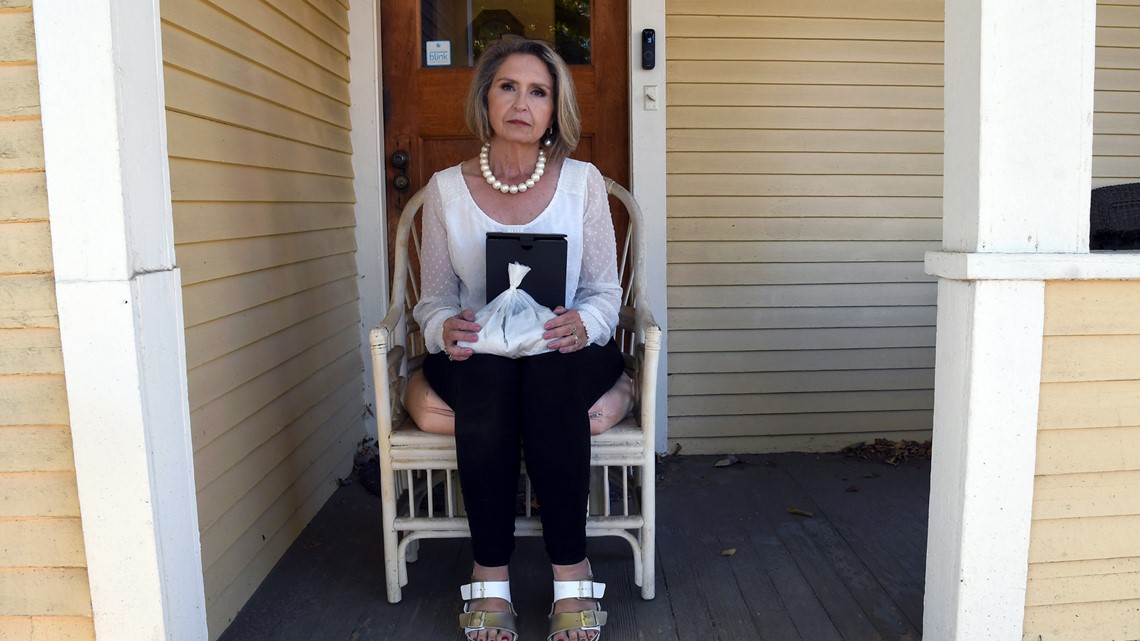Colorado funeral home may have given families fake ashes - Vimarsana News