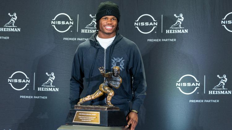 Metro Atlanta's Travis Hunter hopes to win Heisman Trophy