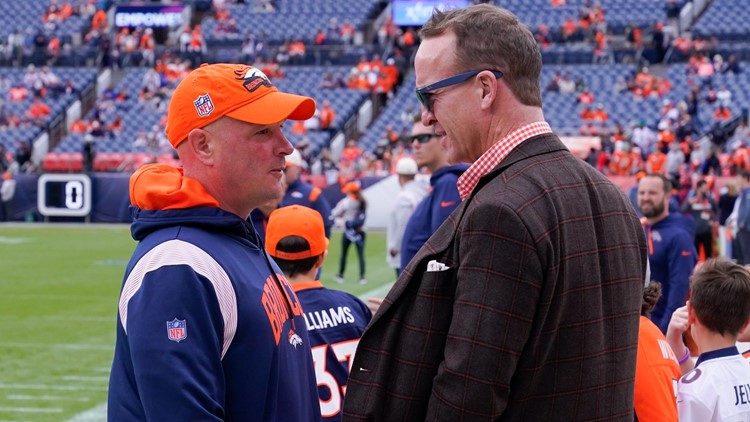 9 Jeff Saturday-like candidates for Denver Broncos