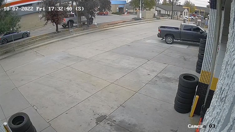 Man shot to death in pickup truck in Lakewood