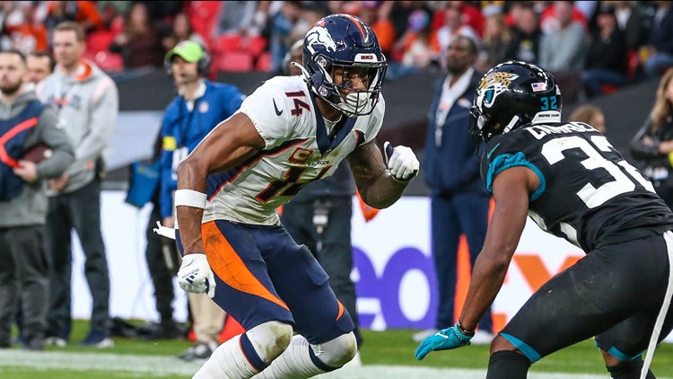 They're back: Broncos bring back new uniform combo