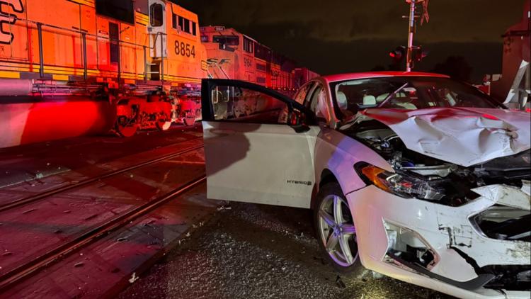 ‘Moderate damage’ to vehicle at railroad crossing