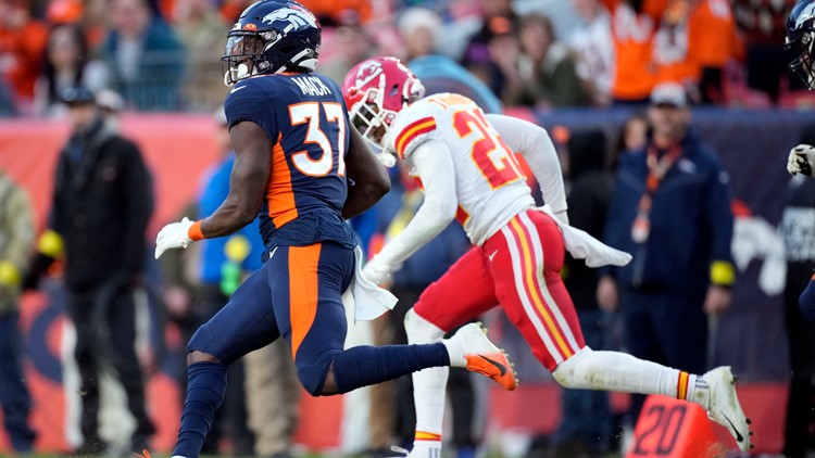 Marlon Mack delivers comeback performance for Broncos