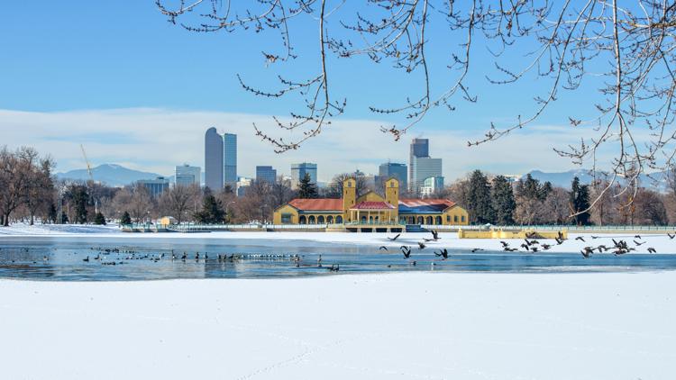 Denver freezes under arctic blast, sets new record low temperature