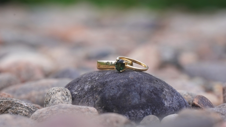 Colorado man spends months panning for gold to create one-of-a-kind engagement ring