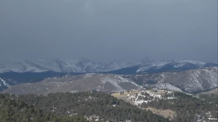 Pronóstico local: Temperaturas bajarán en Denver con nieve en las montañas