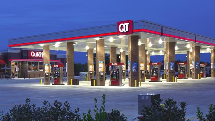 QuikTrip holds grand opening for newest Colorado location