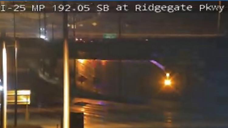 Crash closes northbound I-25 in Douglas County