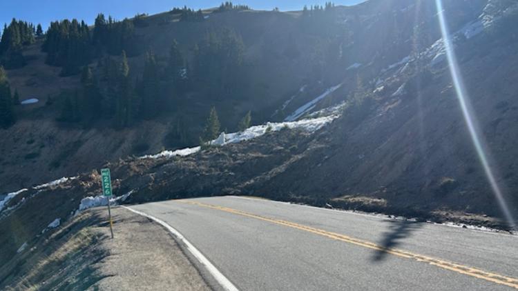 Landslide closes Loveland Pass