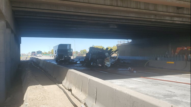 Crash, fire cause I-25 closure near Loveland