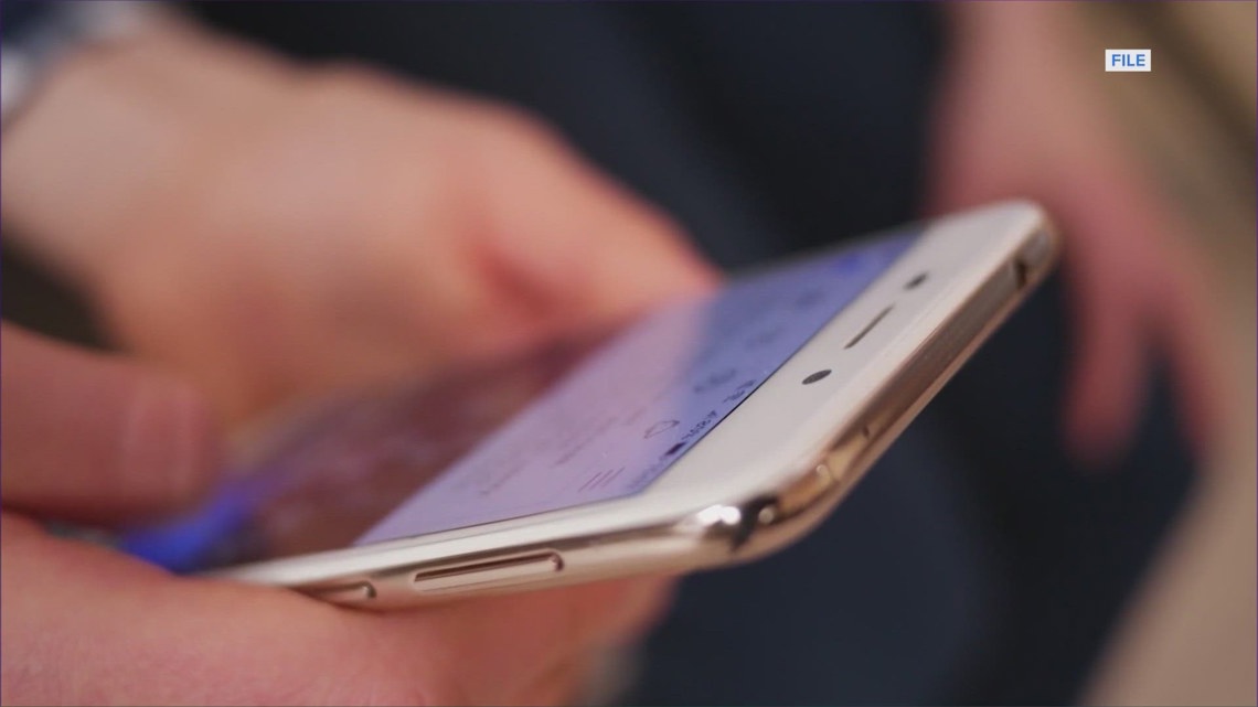 App store age verification bill advances in Alabama Senate