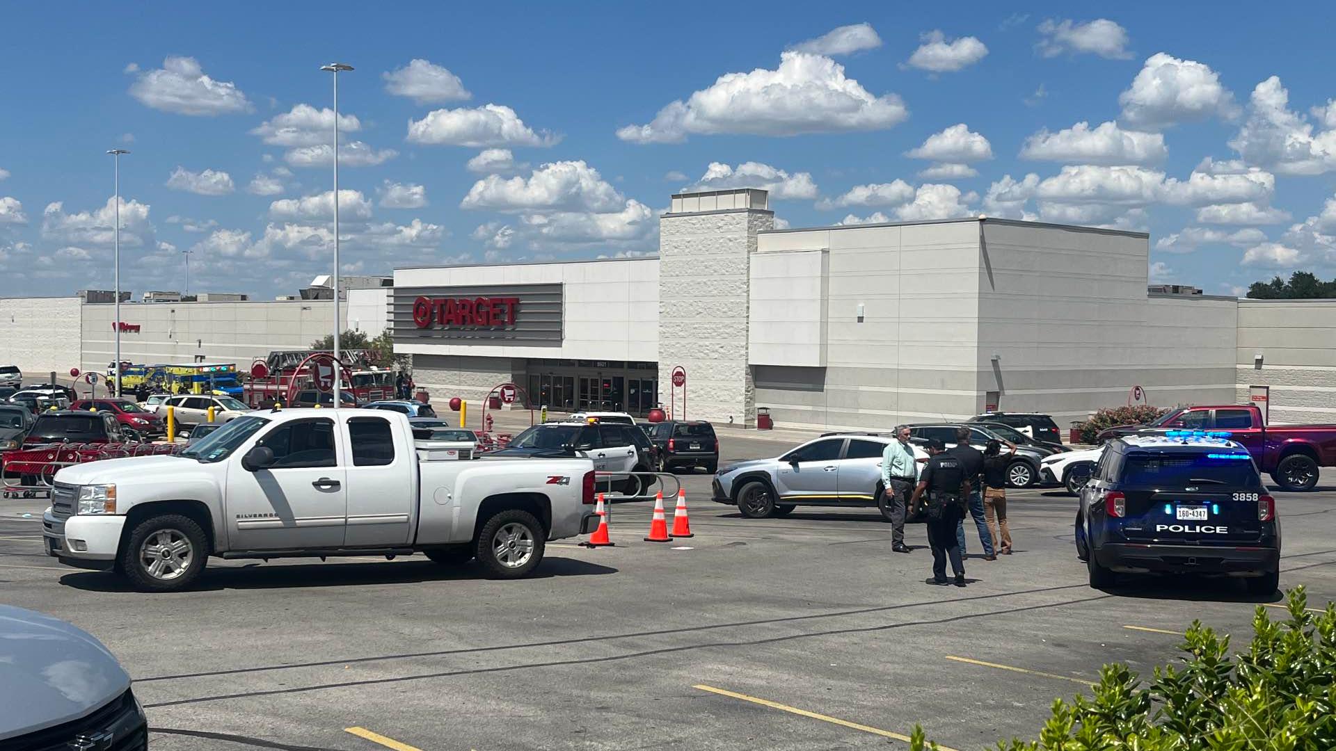 Target Tragedy: 3 Killed, Suspect In Custody – What We Know Now - 59nfi2c