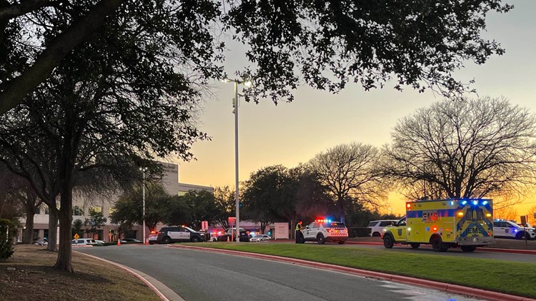 North Austin'S Darkest Hour: 3 Dead In Target Parking Lot - e7ehdeb