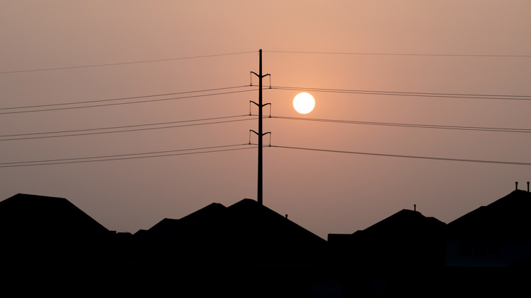 More than 2,000 customers lost power in Sevier County Tuesday evening, crews investigating cause