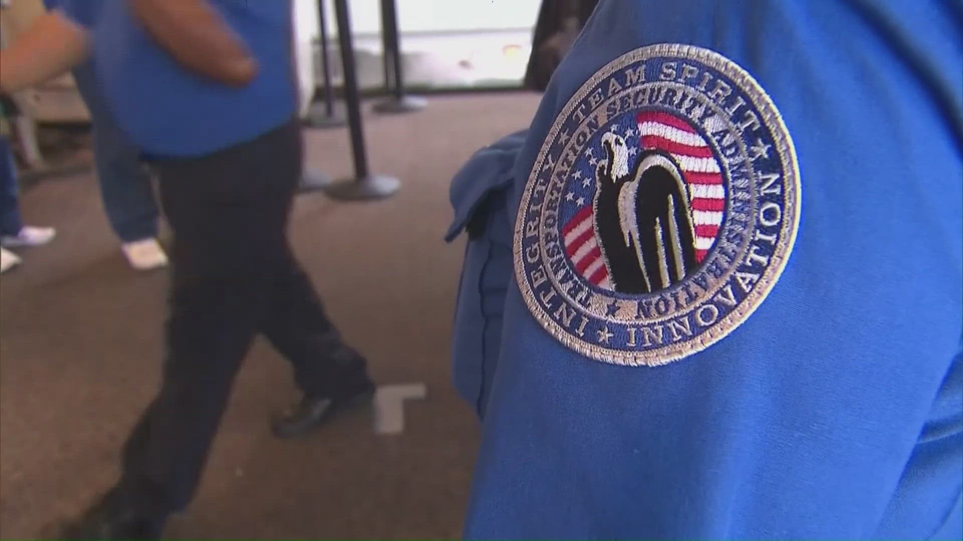 Dhs Sign Trump signs bill funding DHS, but not immigration enforcement ...